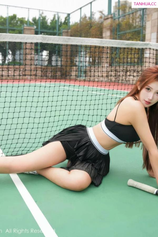   [XiuRen]高清写真图 2025.11.07 No.10964 金允希Yuki 模特合集第5张图片